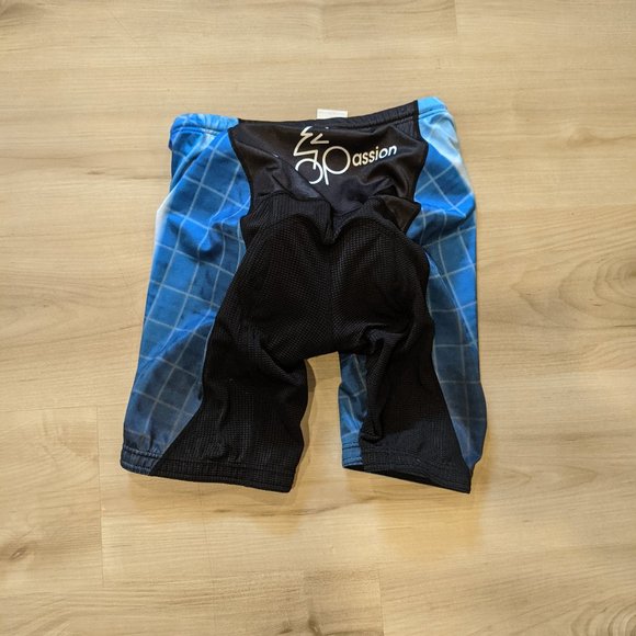 Montain bike kit (padded shorts and top) - Picture 4 of 4